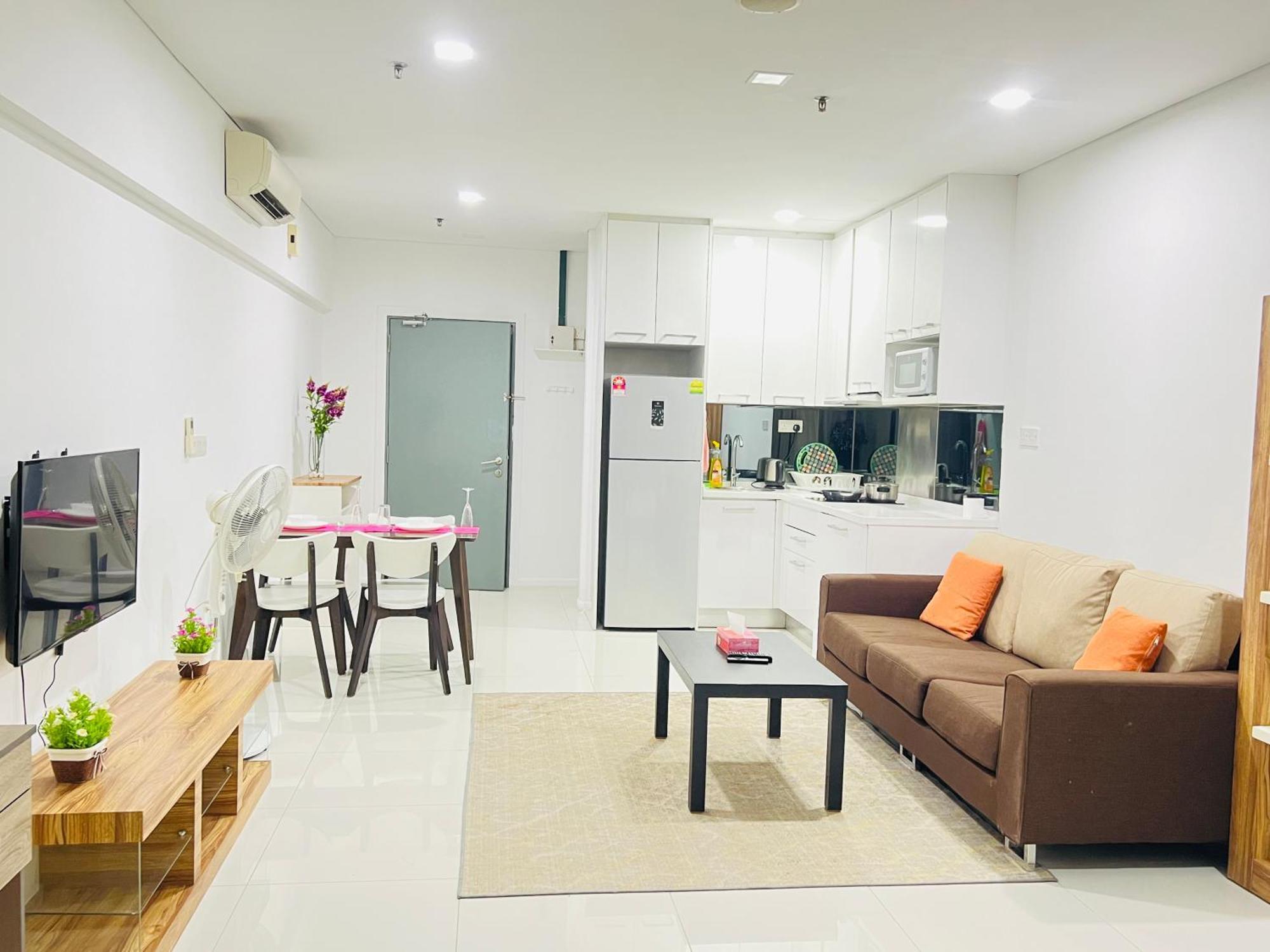Mercu Summer Suites Klcc By Sweet Home Куала Лумпур Екстериор снимка