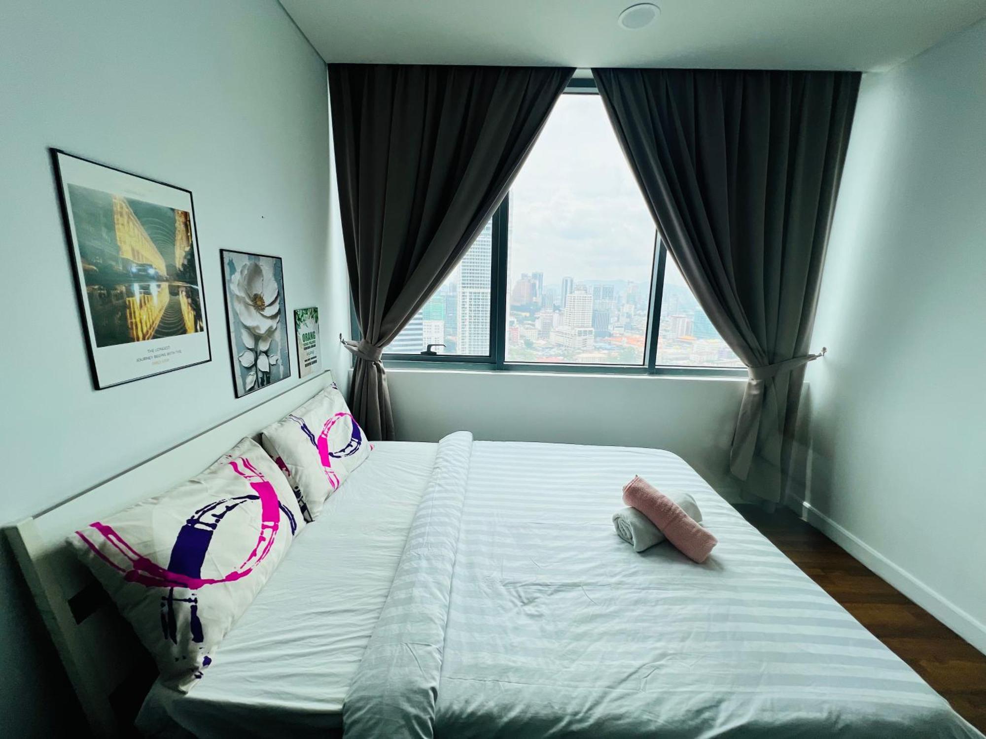 Mercu Summer Suites Klcc By Sweet Home Куала Лумпур Екстериор снимка