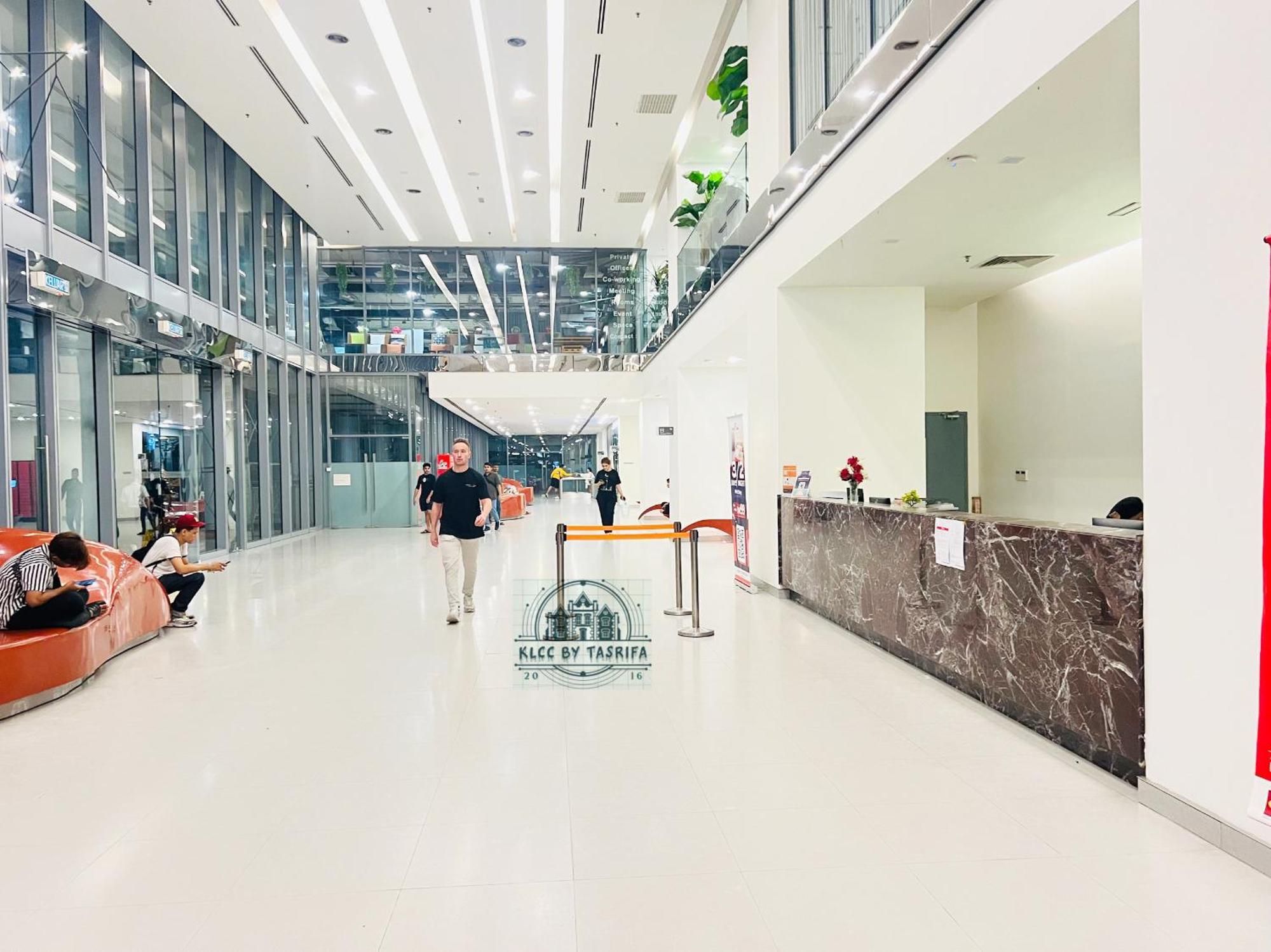 Mercu Summer Suites Klcc By Sweet Home Куала Лумпур Екстериор снимка