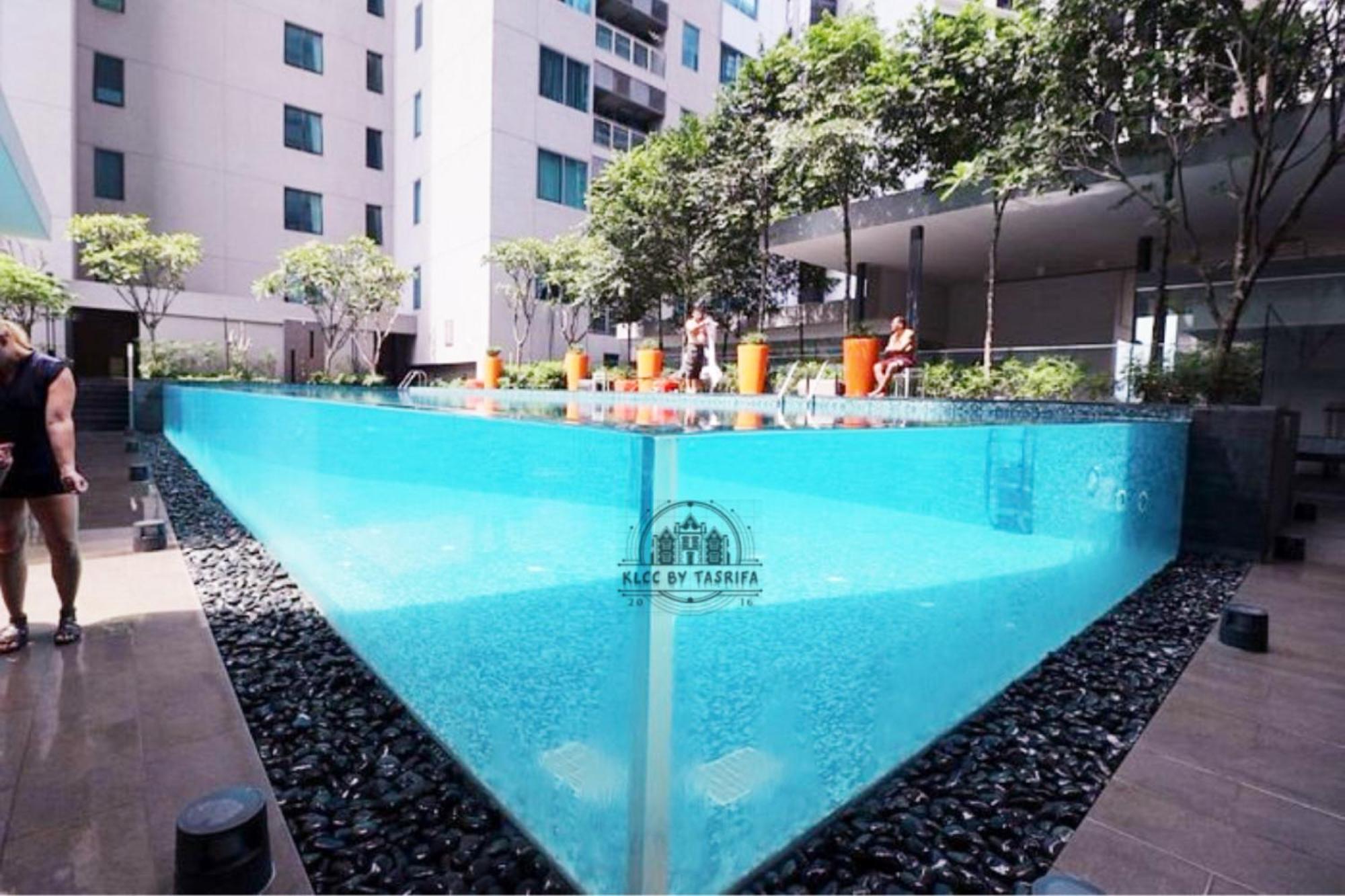 Mercu Summer Suites Klcc By Sweet Home Куала Лумпур Екстериор снимка